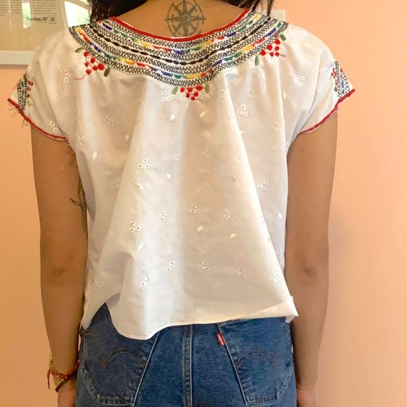 Vintage Embroidered Peasant Blouse - Picture 2 of 3